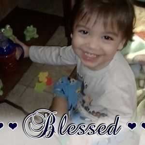 Meet your Posher, Edith